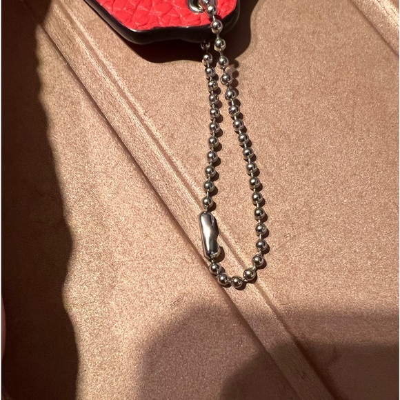 COACH Grained Leather Key Fob Bag Charm Keychain Hang Tag - Picture 7 of 8